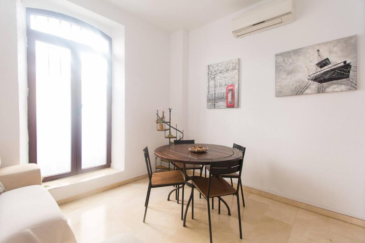 Compas Suites Malaga Exterior photo
